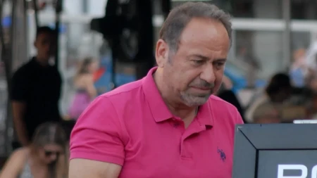 Naš pevač ima vanbračnog sina! Posle mnogo godina isplivala fotografija, a porodica se ne oglašava