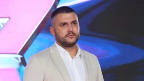 Asmin Durdžić otišao da vidi ćerku: Ono što mu je poručila Nora kida dušu! (FOTO)