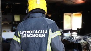 Eksplodirao paket u magacinu D-Expressa kod Biga! U požaru koji je usledio povređeno  dvoje radnika