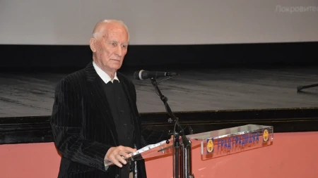 Sa prelepom Verom Pavladoljskom doživeo je vanvremensku ljubav: Porodične uspomene Matije Bećkovića će vas raznežiti
