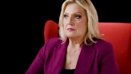 Snežana Đurišić donela konačnu odluku o vezi sa Vanjom Milošević: Posle 10 godina pevačica presekla!