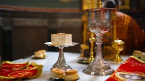 Kako se pravilno pričešćuje - veroučiteljka upozorava na naviku mnogih koja nije u duhu liturgije