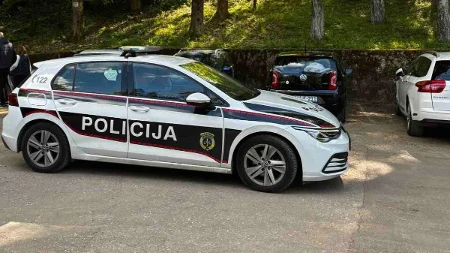Bivši menadžer Jale i Bube iza rešetaka: Policija s dugim cevima opkolila kuću Admira Arnautovića Šmrka, optuženog za dilovanje narkotika