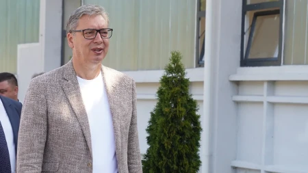 Vučić u Velikoj Moštanici: Predsednik u poseti Centru za razminiranje