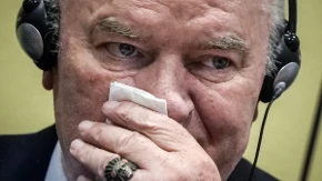 "Skočio sam iz postelje tog jutra, nešto me je diglo iz sna" Ovako je Ratko Mladić opisao trenutak kada je saznao za smrt ćerke