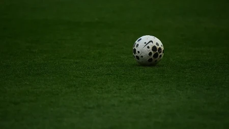 Tuga u komšiluku: Preminuo čuveni fudbaler