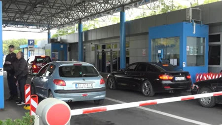 Vozite tuđ auto preko granice? Bez ovog papira možete imati problem