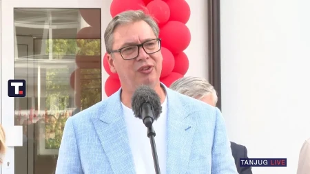 „Obećao sam dečici i ispunili smo“: Vučić obišao obnovljenu školu u Donjoj Borini