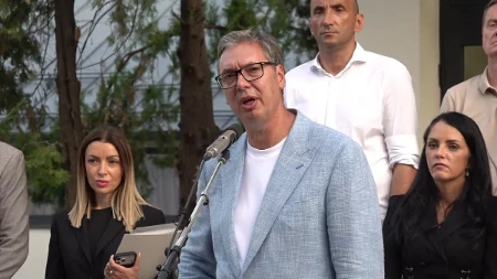 Vučić u Loznici: Pre 10 godina nije bilo ničega (FOTO/VIDEO)
