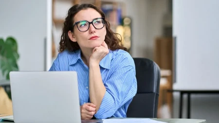 Menadžeri imaju sve više zaposlenih, a sve manje vremena za njih - jedna stvar posebno trpi