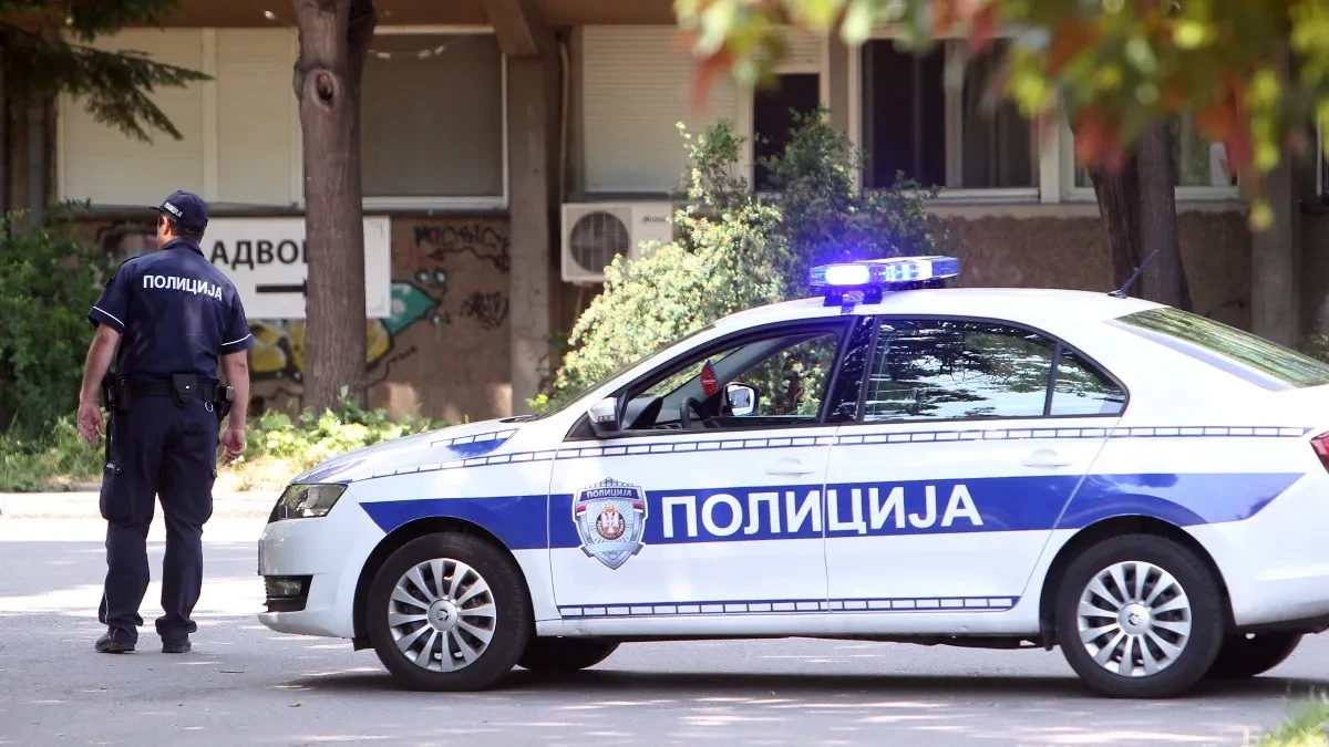 Drama na Paliluli: Podstanar u plafonu pronašao sakrivenu bombu