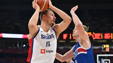 Srbija - Island: "Orlovi" se muče