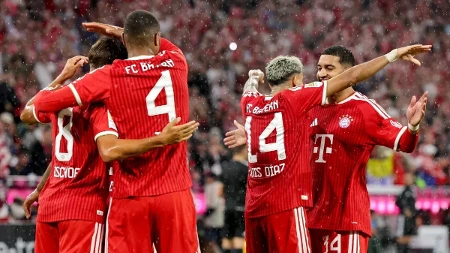 U Nemačkoj ništa novo: Petarda Bajerna na startu Bundeslige