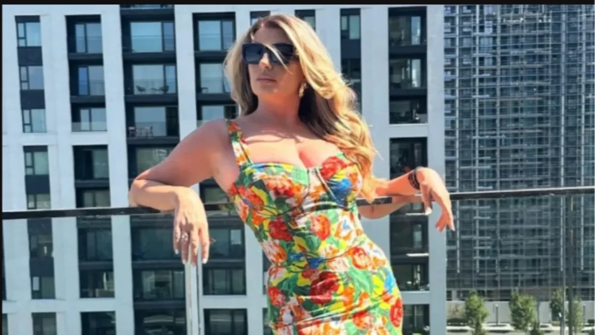 Dala 1.500.000 evra za tri stana! Pevačica ne zna koliko novca ima, a pogled iz njenog penthausa je kao iz filma (FOTO)