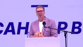 „Razmislite kakvu nam državu spremaju!“ Vučić iz Užica izneo teško upozorenje, pa otkrio šta je „oružje“ građana