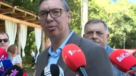 "Ovde su sve Srbi" Vučić: Zastave na svakom mestu!