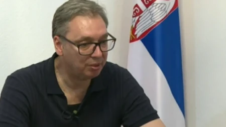 "Srpska zastava će ovde ostati da se vijori" Vučić iz porodične kuće poslao jasnu poruku