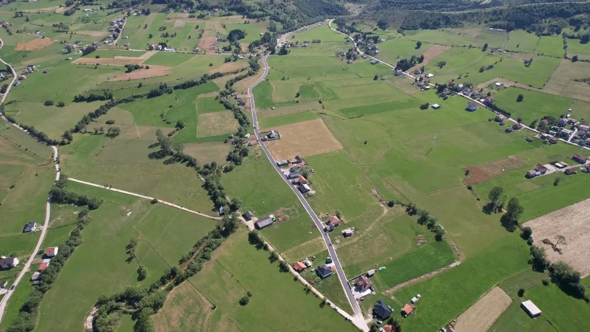 Srbija gori, a u ovom gradu na jugu - smrzavanje! Jutros u 7 izmerili 9 stepeni!