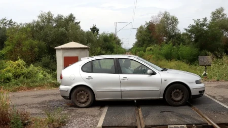 Voz pregazio muškarca!: Stravična nesreća kod Peći