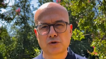 „Ponovno nasilje blokadera je opomena za sve u Srbiji“ Vučević: Građani će to imati na pameti na dan izbora