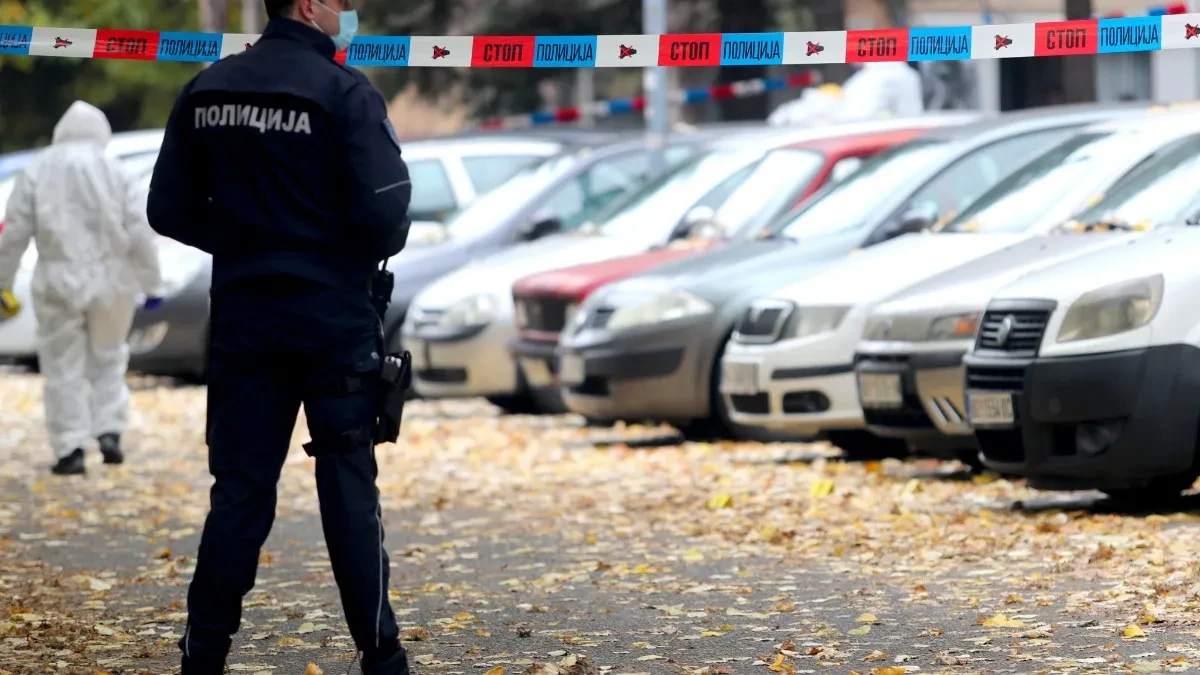 Pretio nožem radnici kladionice pa oteo 51.000 dinara: Policija ga ubrzo pronašla u stanu