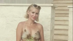 Milica Bursać odbijena za posao zbog fotografija za "Plejboj": Muž je nagovorio da bude gola, a onda usledio pakao! (FOTO)