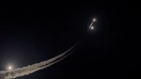 Iranci otvorili vatru na Amerikance! Balističke rakete poletele ka Jordanu, Tramp najavio osvetu