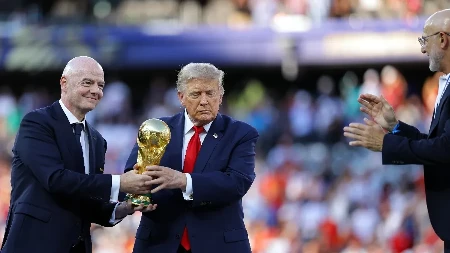 Fudbal trese zemljotres: Infantino nije zvao Trampa?