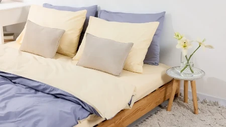Jednostavan trik za svežu posteljinu i dobar san: Napravite domaći sprej od nane i lavande