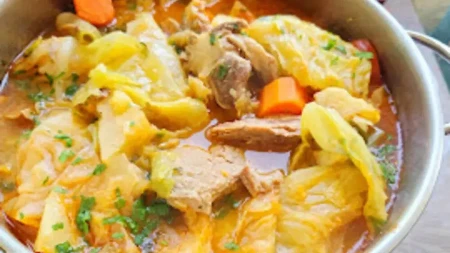Evo sa čime Vojvođanke spremaju slatki kupus! Tvrde da "seče" masnoću iz mesa i daje najbolji ukus