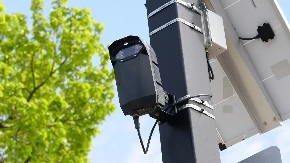 Vozači u šoku: Kamera u malom gradu snimila 32.000 prekršaja za 10 nedelja - evo kako 