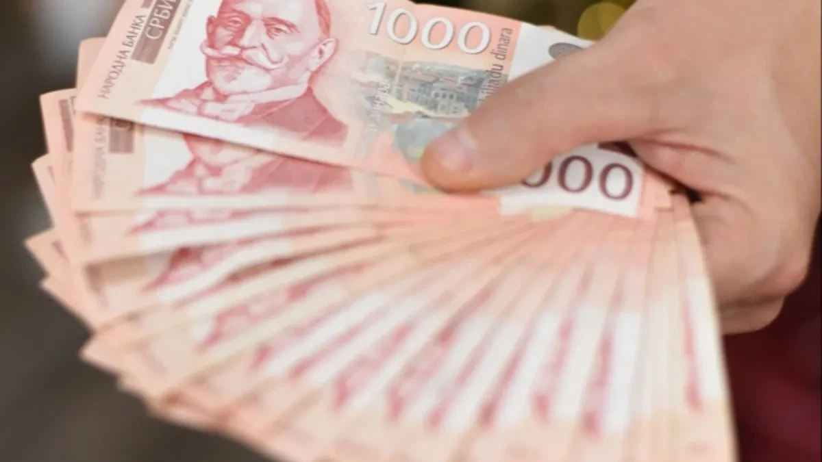 Stiže novih 18.000 dinara pomoći, odluka je doneta: Na novac mogu da računaju ovi građani