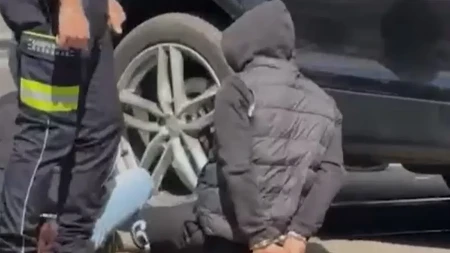 Užas! Obukao kostim "Smrti" i popeo se na krov bolnice: Namerno uznemiravao pacijente i njihove porodice  
