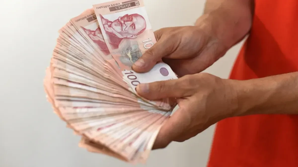 Država daje 31 milion dinara bespovratno: Evo ko ima pravo na ovu pomoć