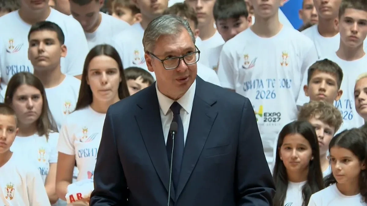 Predsednik Vučić sa učesnicima kampa "Srbija te zove 2026": Vi ste dokaz da naša zemlja ima svetlu budućnost (VIDEO)