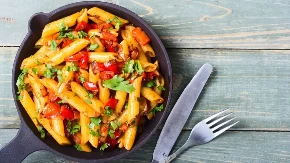 Mirisna pasta sa paprikama donosi duh Italije:Gastronomski užitak u svakom zalogaju