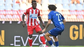 Nastavlja se Superliga: Zvezda na "Marakani" najavljuje meč sezone, Partizan na "Čairu"