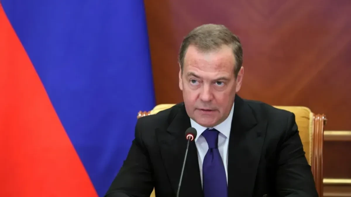 "Jednom su već testirali našu snagu!" Medvedev: Ta odluka izazvala je histeriju na Zapadu