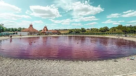 U Srbiji se krije prelepo ružičasto jezero: Kaže se da leči i telo i dušu, a evo gde se tačno nalazi