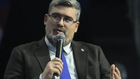 Starović: Vučića za pretnje rušenjem optužuju oni koji sve vreme ruše, pale, blokiraju i zaustavljaju Srbiju
