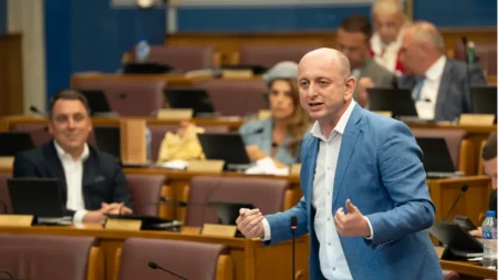 Knežević najavio "bombu": Mnogi ne mogu da me pogledaju u oči!