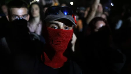 Blokaderi po svaku cenu žele da sabotiraju veliki miting SNS 4. septembra: Ekstremisti žele da padne krv u Novom Sadu