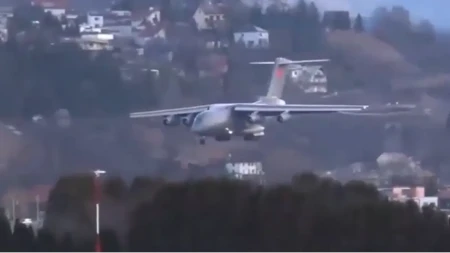 Kina digla borbene avione: Prvi put javno pokazali šta mogu sa zapadnim lovcem