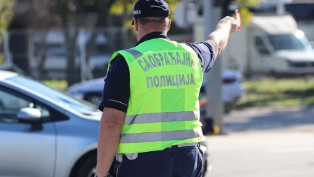 Pijani vozači napravili haos na putevima: 13 isključeno iz saobraćaja, jedan kamiondžija imao 2,62 promila!