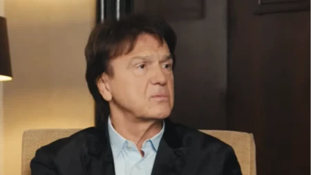 Zdravko Čolić hitno napustio Srbiju: Posle bombe koja je bačena na kuću se udaljio, ovo su detalji