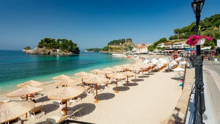 Kako je ovo moguće?! Amerikanka ostala u šoku nakon onoga što je videla na plaži na Jadranu: "Mi smo najdeblji ovde"