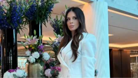 Luksuz u kom živi naša voditeljka je kao iz filmova: Vilu joj čuva obezbeđenje, ovo su detalji (FOTO)