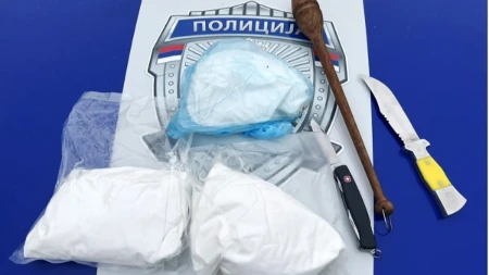 Pao diler u Ćupriji: Policija mu upala u stan, pronašli više od 100 grama amfetamina!“