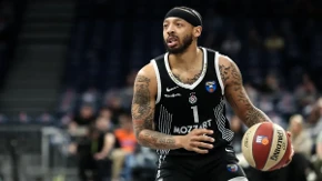 Partizan po notama Karlika Džonsa srušio Bešiktaš: Crno-beli pod vedrim nebom na Kalemegdanu slavili na OpenAir turniru