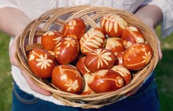 Koliko jaja se farba za Uskrs: Običaj otkriva tačan broj koji treba imati u kući
